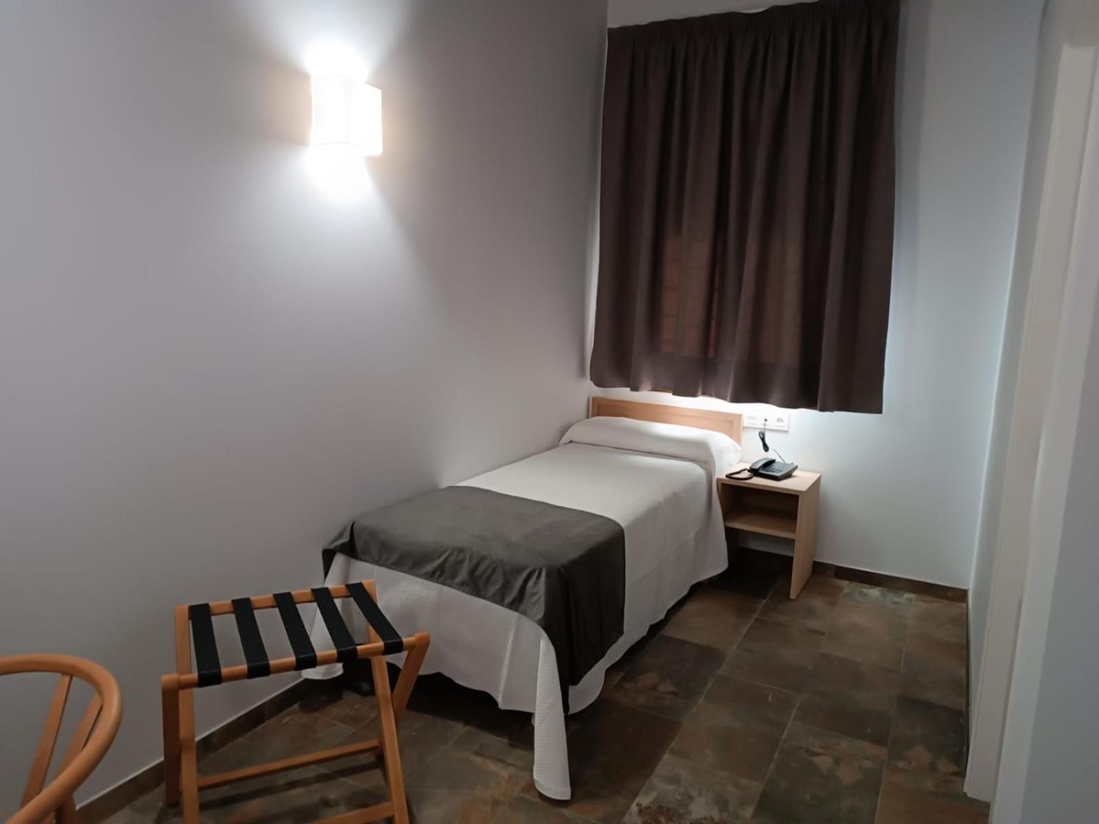 Hospederia La Cilla Hotel La Puebla de Cazalla Luaran gambar